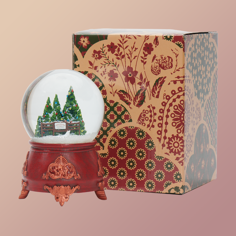 Christmas snowglobe for Taylor Swift.